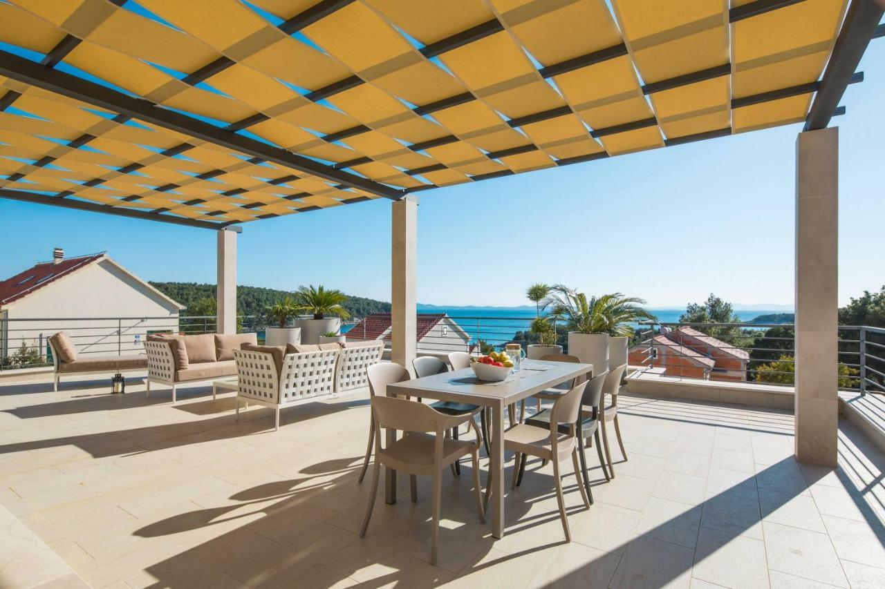 Luxury Villa Lucice View Milna  Eksteriør bilde